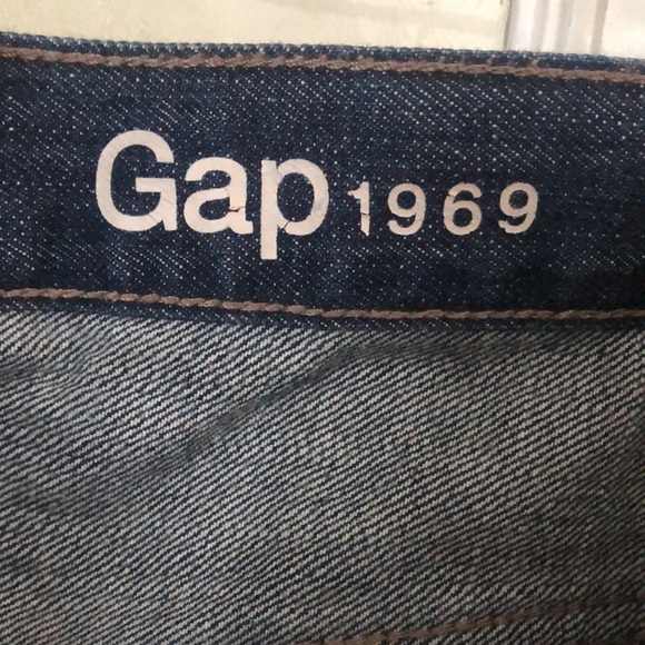 Gap Denim “Boyfriend” Shorts Size 30R - Picture 5 of 5
